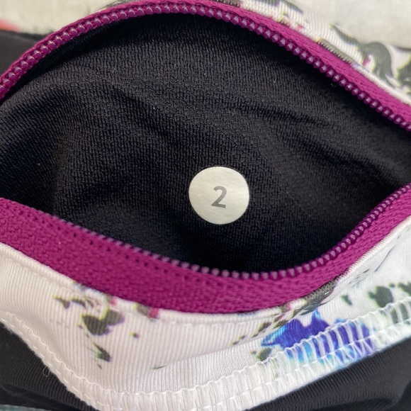 Lululemon size 2 - Picture 4 of 4